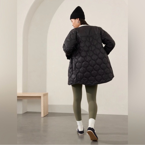 Athleta Alight quilted Jacket NWT - Picture 2 of 6